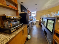 CONFITERIA & CAFETERIA – EXCELENTES INSTALACIONES - REMATE EL MARTES 14/6/22 en internet