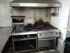 CLUB PRIVADO - EXCELENTE GASTRONOMIA y GIMNASIO - REMATE GASTRONOMICO EL MARTES 20/8/2019 - comprar online