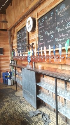 CERVECERIA en OLIVOS REMATE GASTRONOMICO EL LUNES 6/5 en internet