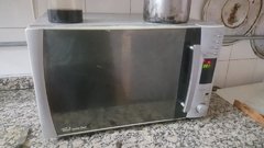 Imagen de REMATE DE CERVECERIA EN PALERMO - MARTES 12/3