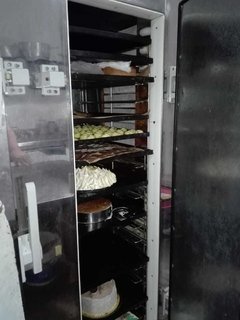 Imagen de PANADERIA & CONFITERIA y DESPACHO EN LANUS - REMATE GASTRONOMICO EL JUEVES 28/11/2019