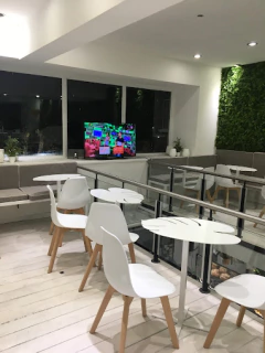 Imagen de CONFITERIA & CAFETERIA – PANADERIA con ELABORACION - REMATE EL MARTES 14/3/23