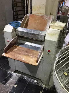 CONFITERIA & CAFETERIA – PANADERIA con ELABORACION - REMATE EL MARTES 14/3/23