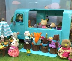 LI'L WOODZEEZ FOOD TRUCK en internet