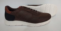 TENIS EN CUERO CAFÉ - comprar online