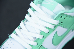 Nike Dunk Low "Green Glow" - comprar online