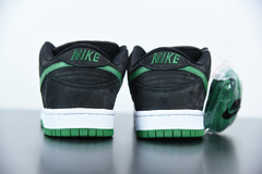 Nike SB Dunk Low "Pro J Pack Black Pine Green" - Outh Clothing 