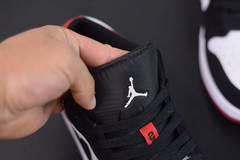 Air Jordan 1 Low "Bred Toe" - loja online