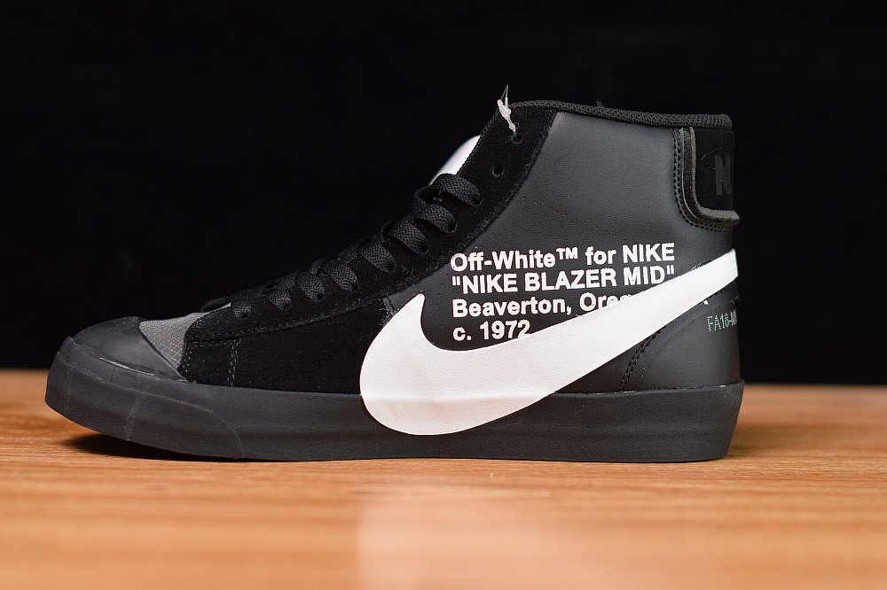 tenis blazer off white