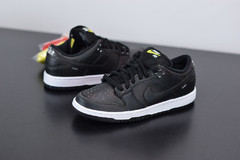 Nike SB Dunk Low "Civilist" - Outh Clothing 