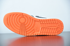 Imagem do Air Jordan 1 Retro High "Electro Orange"