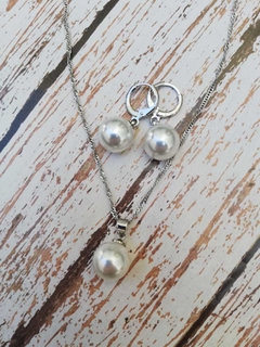Set perlas blancos (aretes colgantes + colgante) - comprar en línea