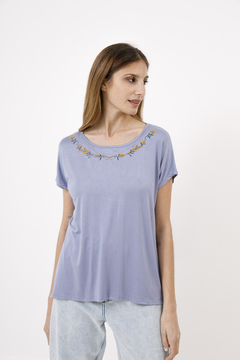 Remera PANSY - fabricantes y mayoristas de indumentaria femenina en Flores CABA | MODA EMMAO 