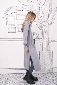 Cardigan Capucha - fabricantes y mayoristas de indumentaria femenina en Flores CABA | MODA EMMAO 