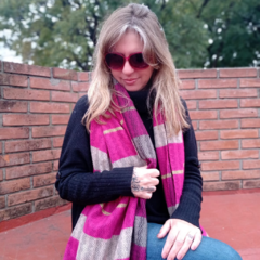 Pashmina Fresia rayada Fucsia - comprar online