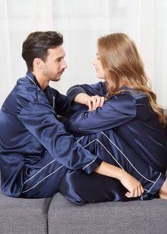 Pijama de casal cetim na internet