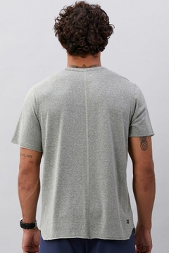 Remera Zumak Admit One - comprar online