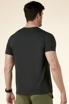 Remera Ryan Admit One - Negro - comprar online