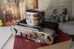 Imagen de Yashica Minister III con lente Yashinon 45 mm f 2,8
