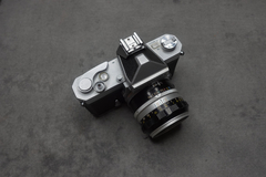 Nikon Nikkormat con lente Nikon Nikkor 50mm f 1,4 - comprar online