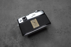 Yashica Minister D con lente Yashinon 45mm f2,8 en internet