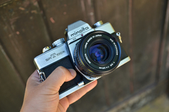 Minolta SRT 100x con optica Rokkor 28mm f 3,5 - comprar online