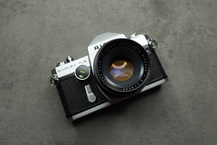 Ricoh Singlex TLS con Rikenon 50 mm f 2