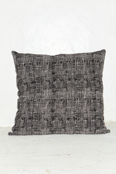ALMOHADON 60X60 / FIBRON CRUZADO NEGRO - comprar online