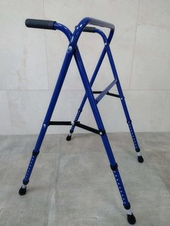 Andador tijera de hierro sin ruedas