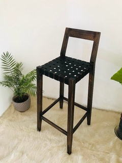 Taburete de paraiso con tinte asiento de cuero