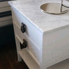 Mesa De Luz Laqueada Con Tapa De Mármol Carrara en internet