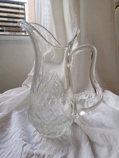 Jarra antigua de cristal
