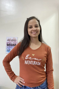 Blusa de Manga Longa canelada Terracota Bem Aventurada