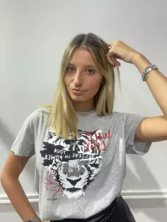 REMERA WILD - Las juanas