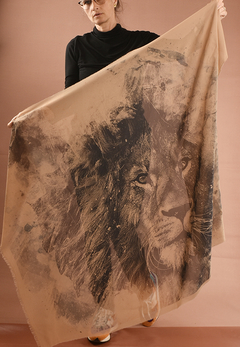Lenço Seda Pintura Leão