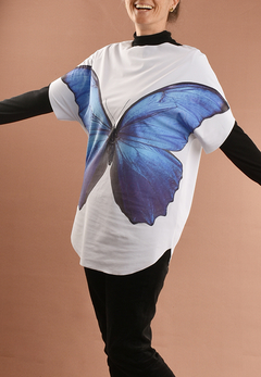 Camiseta TEC Dupla Face Borboleta Azul - Visto Vida - Viver de forma Intencional 