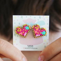 Aritos Corazón Pixelado Gold
