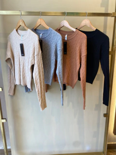 Imagen de SWEATER HOLBOX