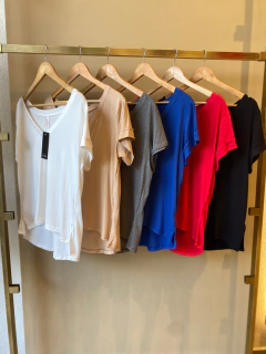 REMERA FERRAGNI - tienda online