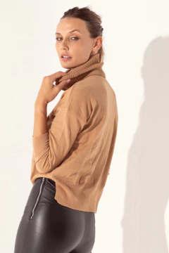 POLERA MANHATTAN - Sentite Guapa
