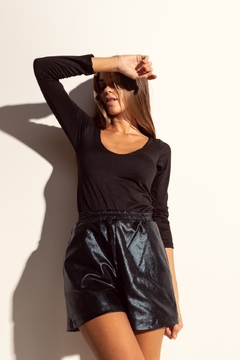 SHORT NAIRA - Sentite Guapa