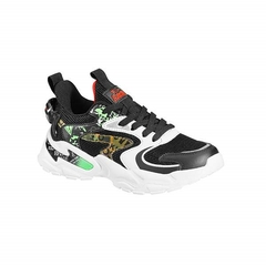 Running Kid Sox (447K)
