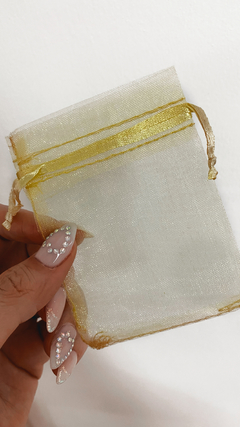 BOLSAS DE ORGANZA X5 DORADA CHICA - comprar online