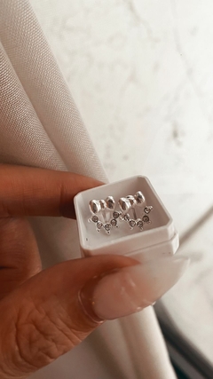 ABRIDOR MOÑITO Y BRILLOS