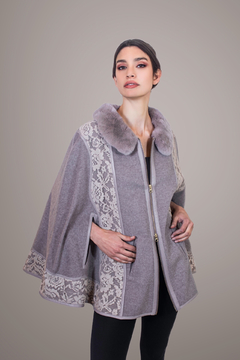 ETIENNE Cape - comprar online