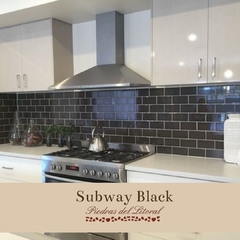 Subway vidrio - Piedras del Litoral