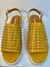 SANDALIAS CON PLATAFORMA ADELIA CHAROL MOSTAZA CON TACHAS en internet