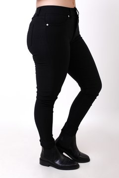 PANTALON CHUPIN DE BENGALINA ELASTIZADO NEGRO en internet