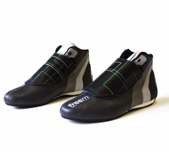 Botas customizadas para kart Freem en internet