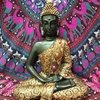 Buda en yeso decorado
